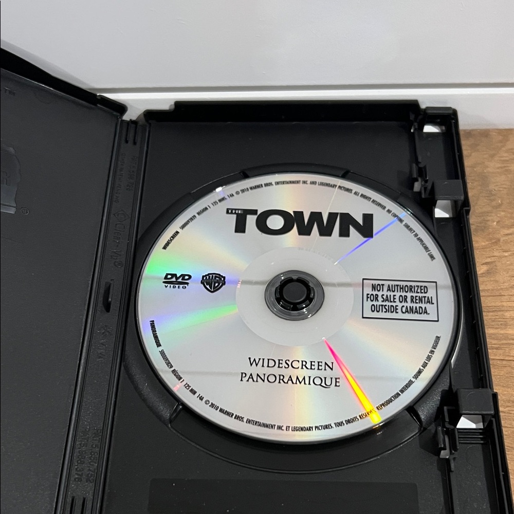 🛍️ 3 for $20 🛍️ - The Town - DVD - Picture 4 of 12